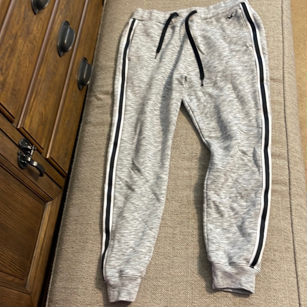 Hollister jogger pants - Men’s Medium